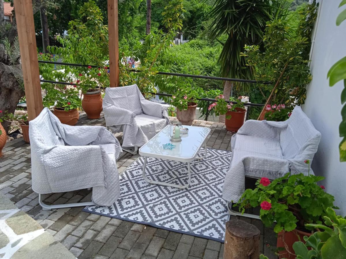 Adam'S House Apartment Achladies  Екстериор снимка