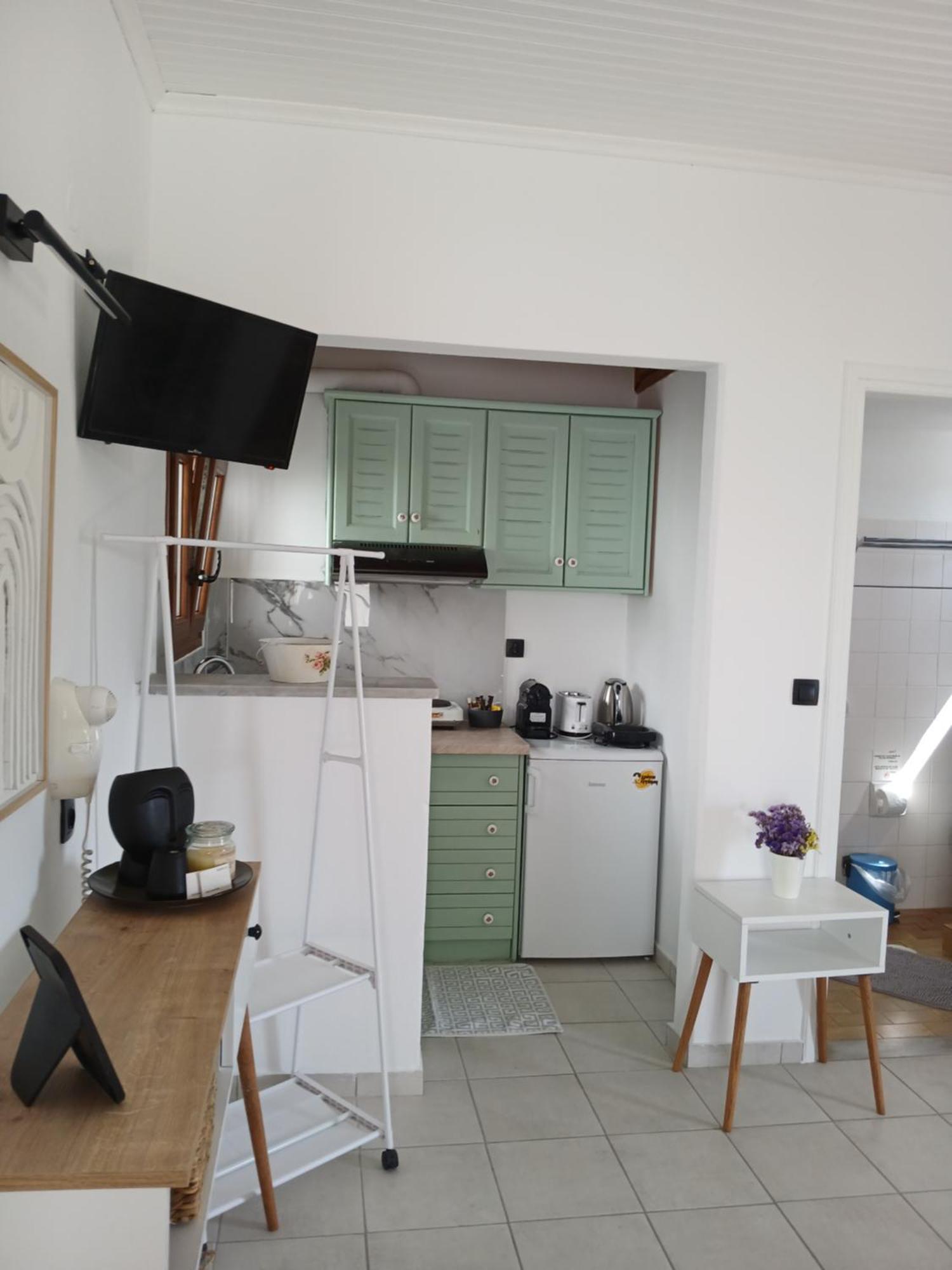 Adam'S House Apartment Achladies  Екстериор снимка